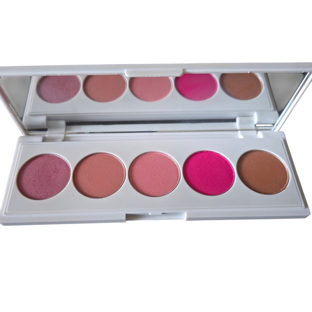 OFRA Signature Blush Palette - Picture 2 of 5